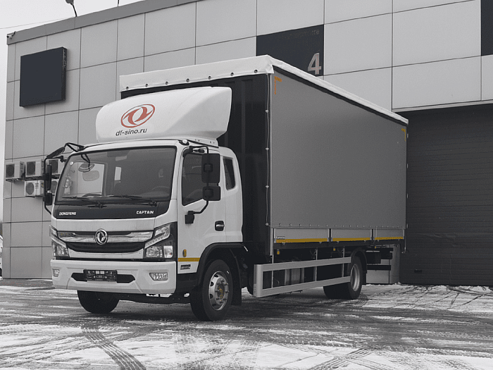 Бортовой тентованный фургон с шторой C120L